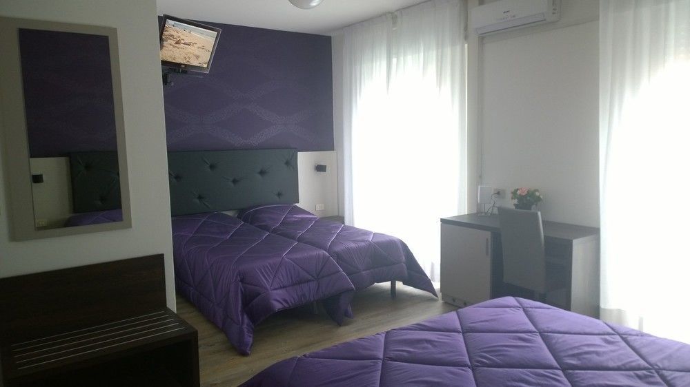Hotel Gambrinus Lignano Sabbiadoro Exterior photo